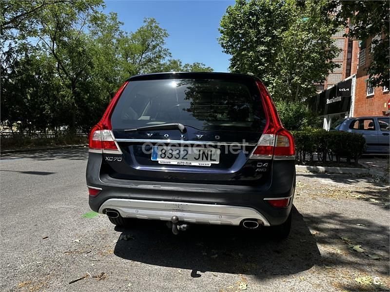 Azul Usado 2016 Volvo XC70 Summum SUV | 15.000 € - Imagen 1/2