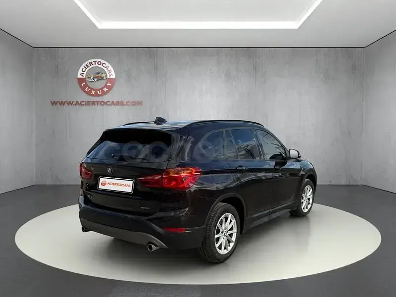 Usado BMW X1 150 CV (110 kW) 2018 Negro SUV