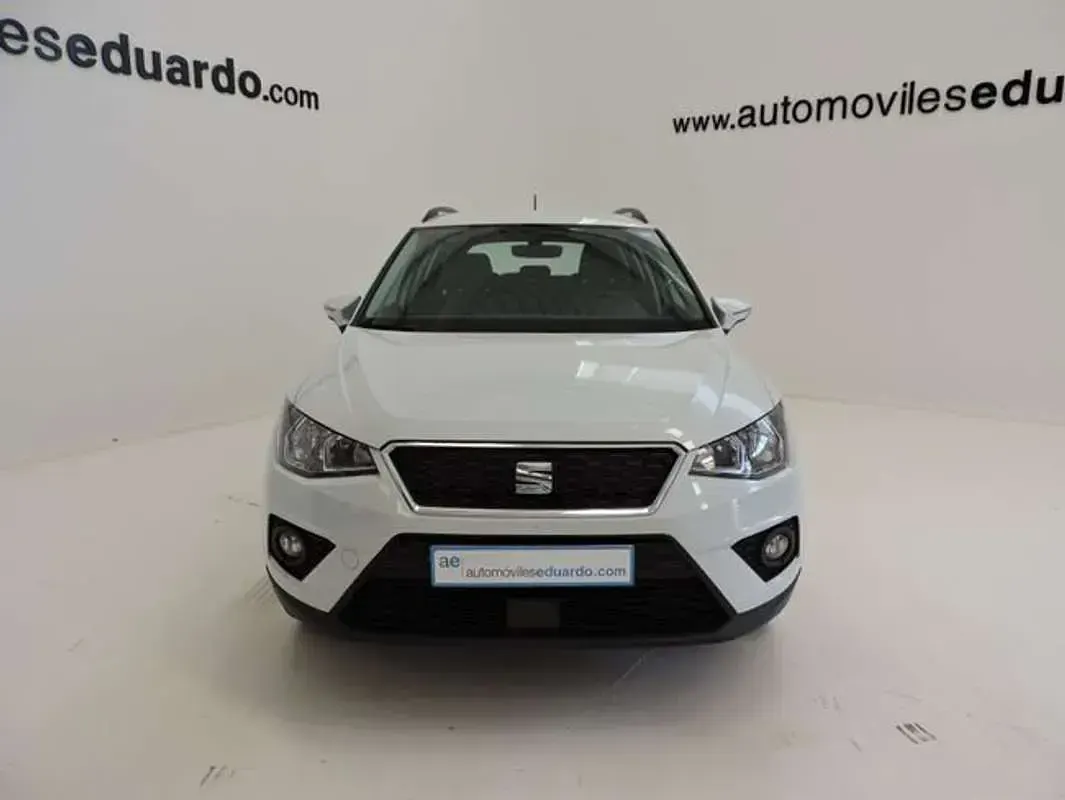 Usado Seat Arona 95 CV (69 kW) 2019 Blanco SUV