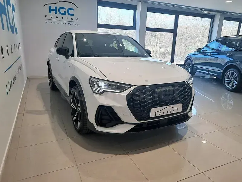 Usado Audi Q3 Sportback Ambiente 150 CV (110 kW) 2025 Blanco SUV