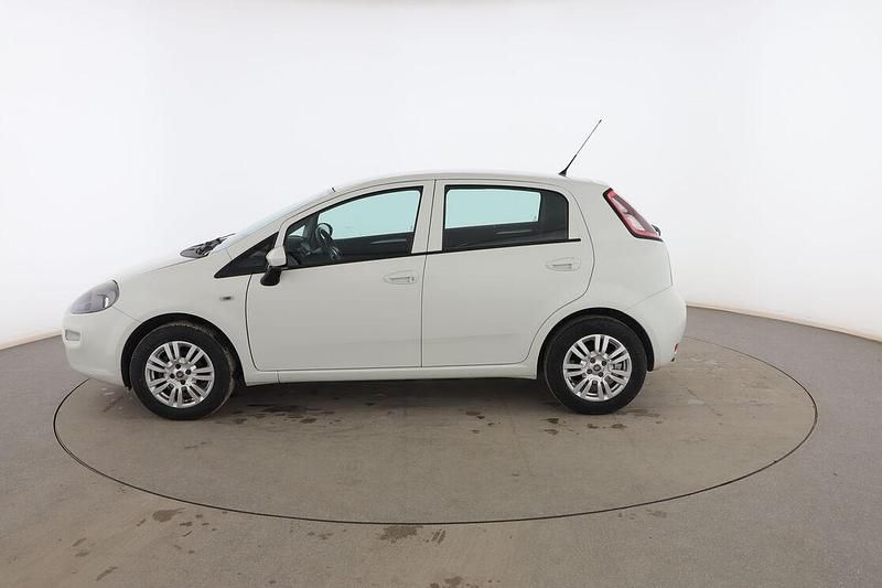 Usado Fiat Punto Pop 70 CV (51 kW) 2016 Blanco Utilitario