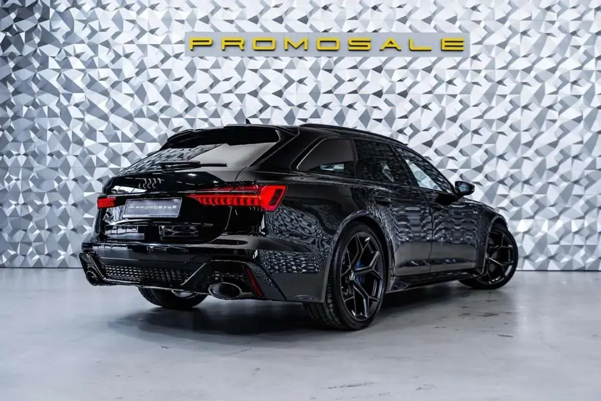 Usado Audi RS6 Performance 630 CV (463 kW) 2025 Negro Familiar