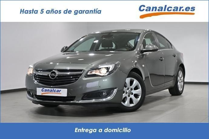 Usado Opel Insignia Selective 140 CV (102 kW) 2016 Gris Berlina