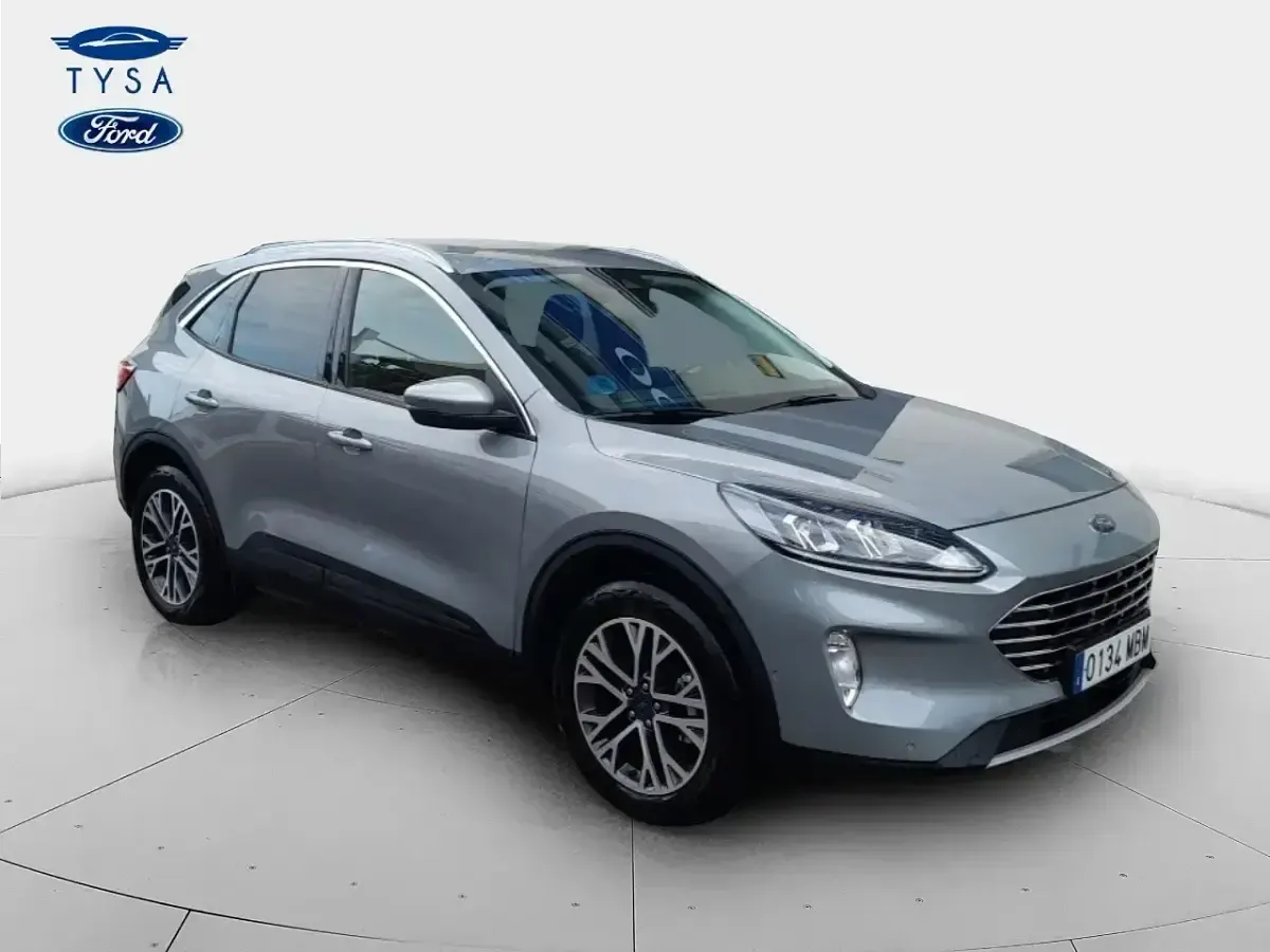 Begagnad Ford Kuga Titanium 225 HK (165 kW) 2022 Grå SUV