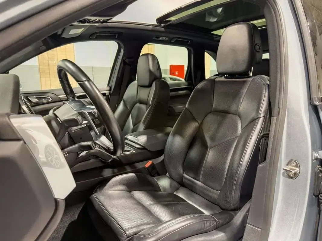 Usado Porsche Cayenne Diesel 262 CV (192 kW) 2015 Gris SUV