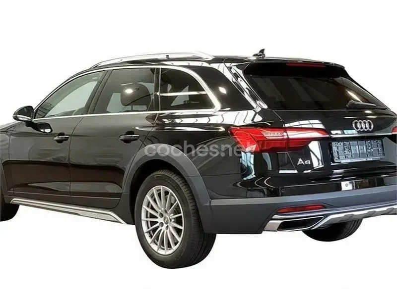 Usado Audi A4 Allroad Ambiente 231 CV (169 kW) 2020 Negro Familiar