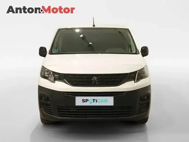 Usado Peugeot Partner 98 CV (72 kW) 2021 Blanco Monovolumen