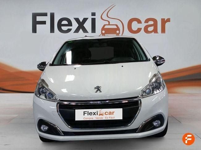 Usado Peugeot 208 Signature Sky 110 CV (80 kW) 2019 Blanco Utilitario