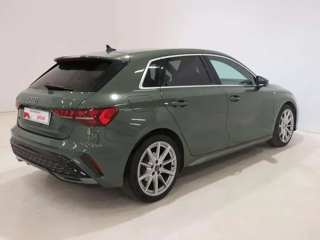 Usado Audi A3 Sportback S-Line 150 CV (110 kW) 2025 Verde Utilitario