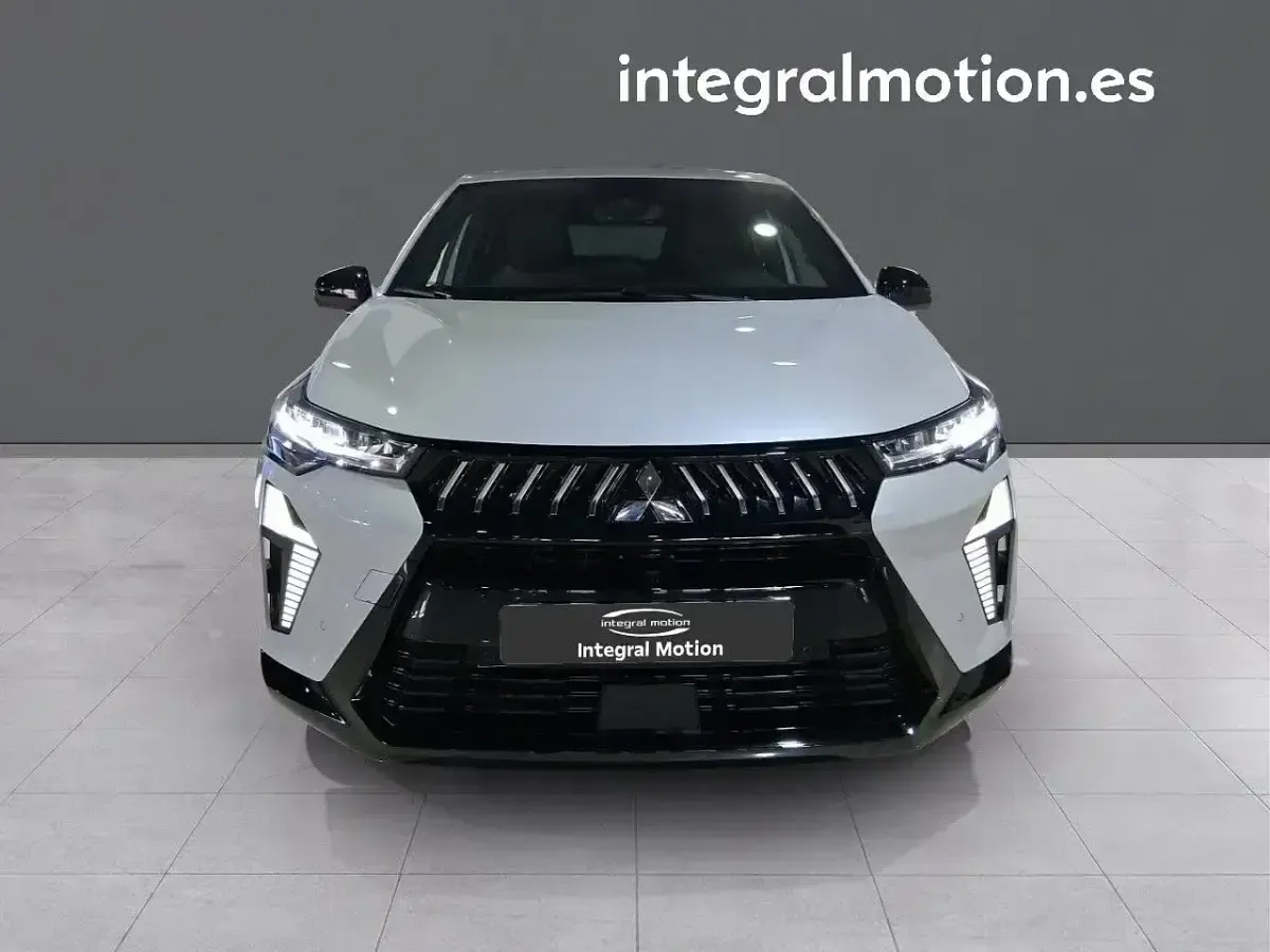 Nuevo Mitsubishi Grandis 157 CV (115 kW) 2026 Blanco SUV