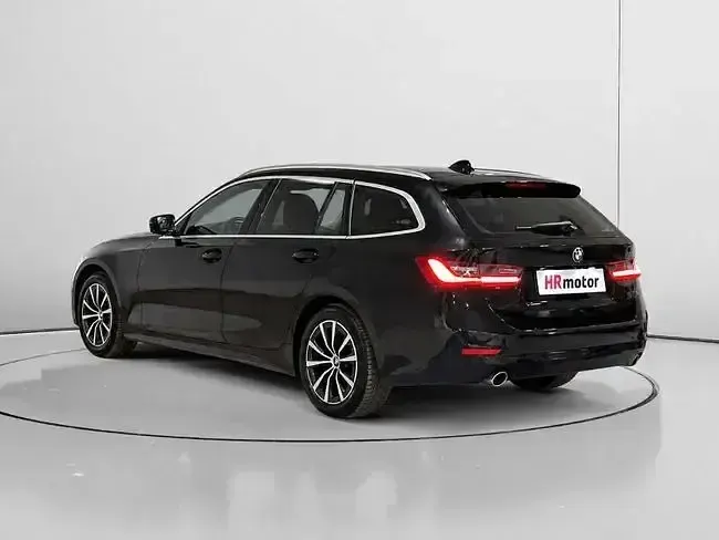 Usado BMW 316 122 CV (89 kW) 2022 Negro Familiar