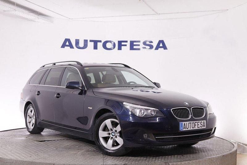 Usado BMW 525 197 CV (144 kW) 2009 Azul Familiar