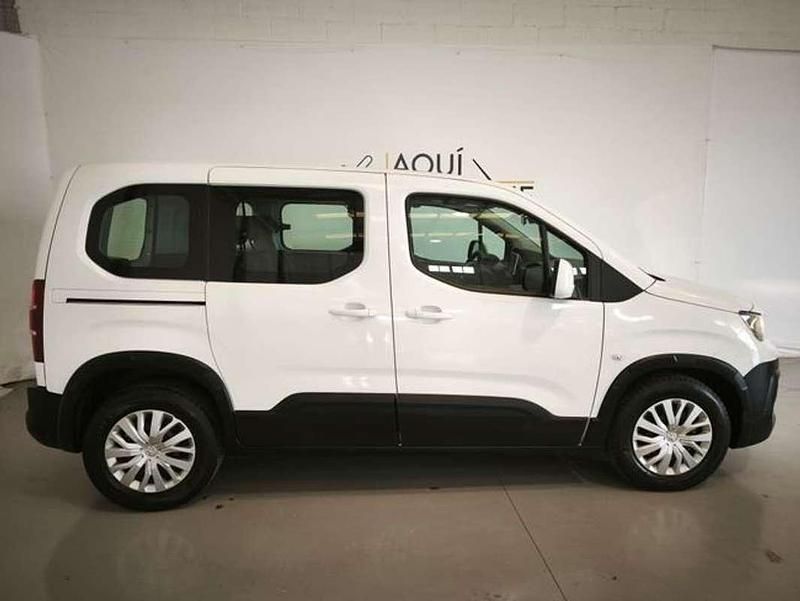 Usado Peugeot Rifter Active 110 CV (80 kW) 2021 Blanco Monovolumen