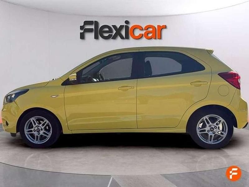 Usado Ford Ka Plus Active 86 CV (63 kW) 2018 Amarillo Utilitario