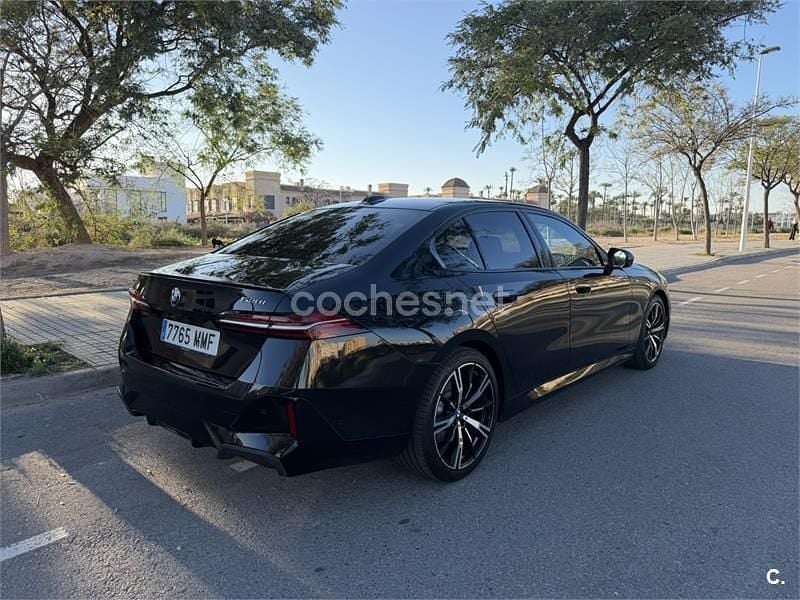 Usado BMW 520 208 CV (152 kW) 2024 Negro Berlina