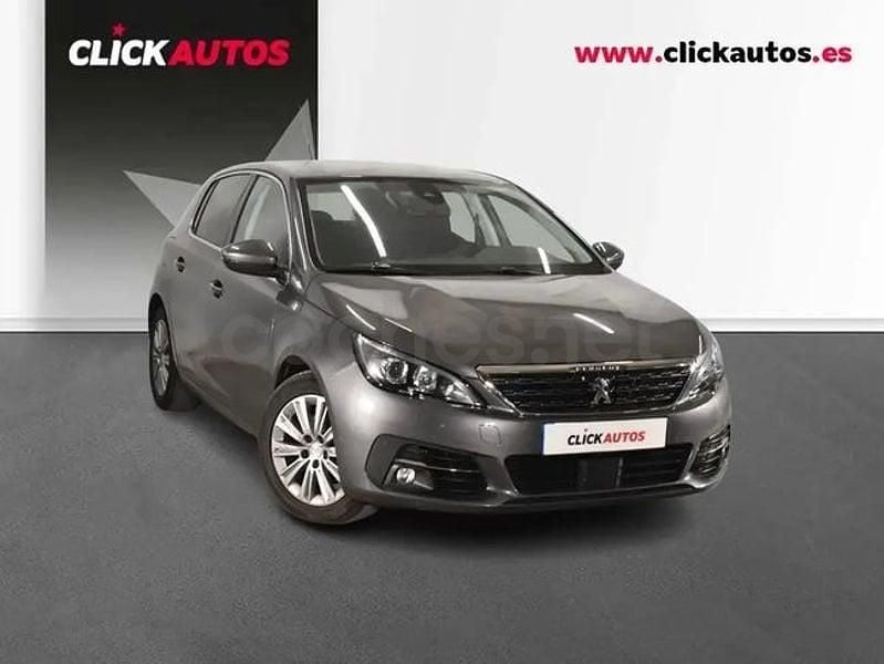 Usado Peugeot 308 Allure 130 CV (95 kW) 2021 Gris / plata Berlina