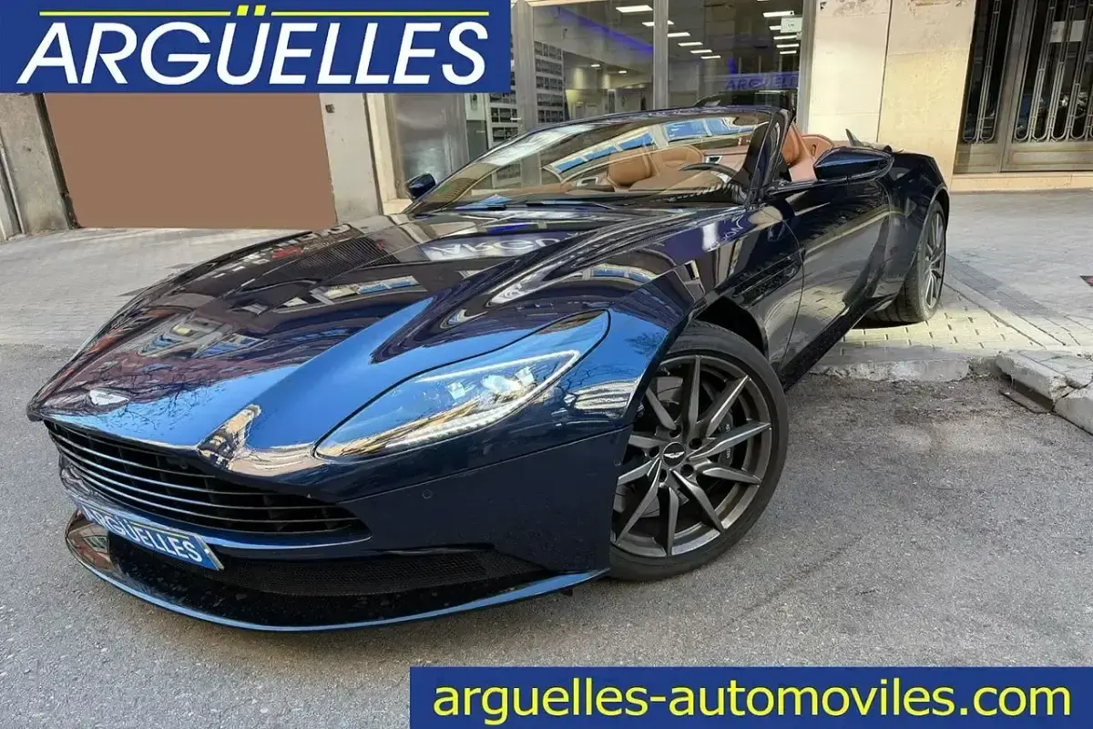 Usado Aston Martin DB11 510 CV (375 kW) 2018 Descapotable