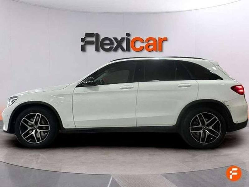 Usado Mercedes GLC220 AMG line 170 CV (125 kW) 2016 Blanco SUV