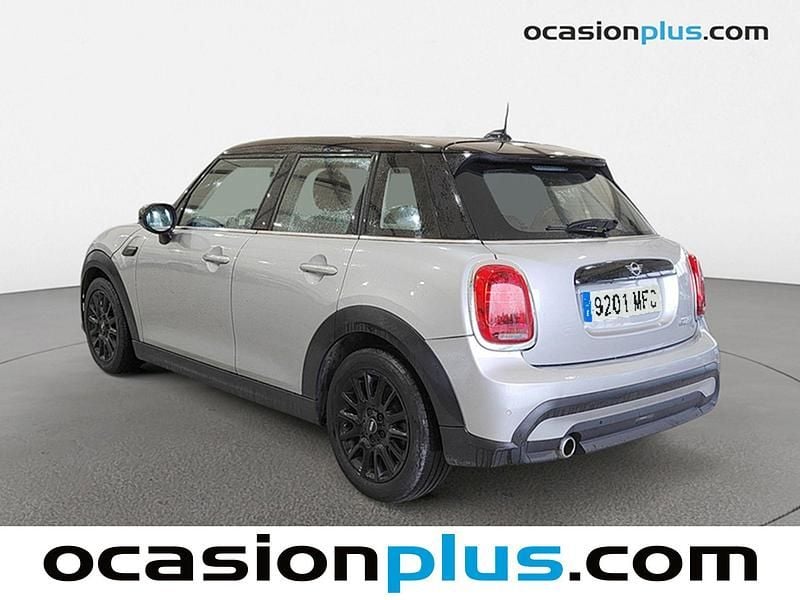 Usado Mini Cooper 136 CV (100 kW) 2023 Gris plata Utilitario