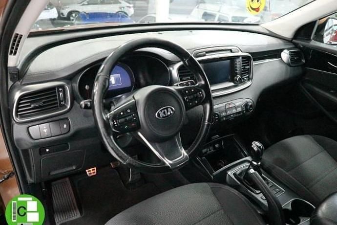Usado Kia Sorento 200 CV (147 kW) 2017 Marrón SUV