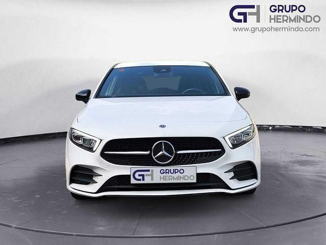 Usado Mercedes A200 AMG line Plus 150 CV (110 kW) 2021 Blanco Berlina