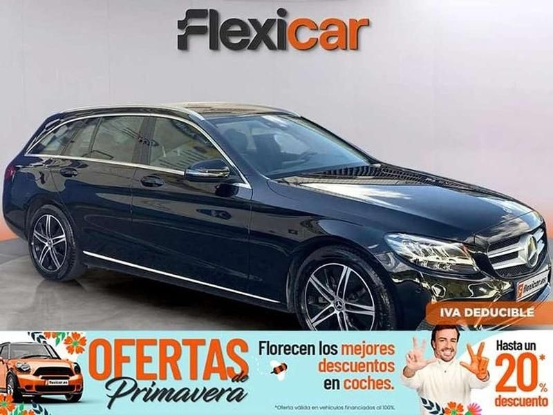 Usado Mercedes C200 184 CV (135 kW) 2020 Negro Familiar