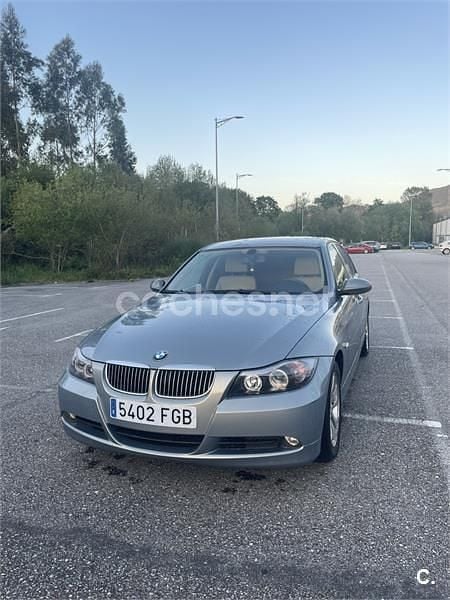 Usado BMW 320 163 CV (119 kW) 2006 Gris / plata Berlina