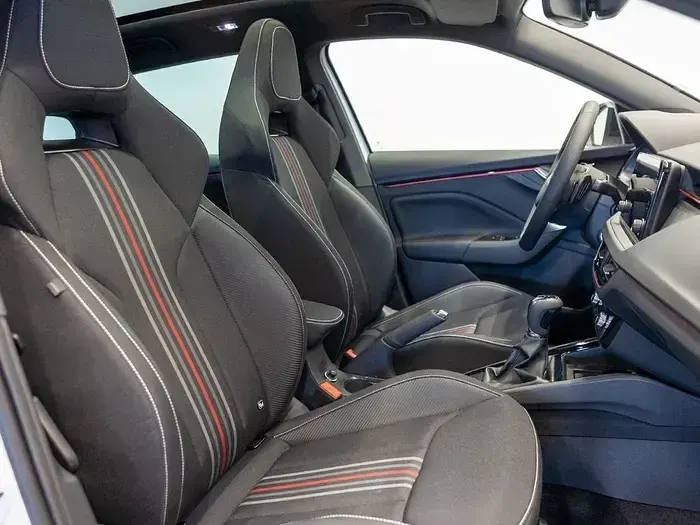 Nuevo Skoda Scala Monte Carlo 150 CV (110 kW) 2026 Blanco Utilitario