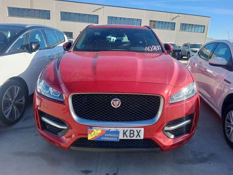 Usado Jaguar F-Pace Pure 179 CV (131 kW) 2017 Burdeos SUV