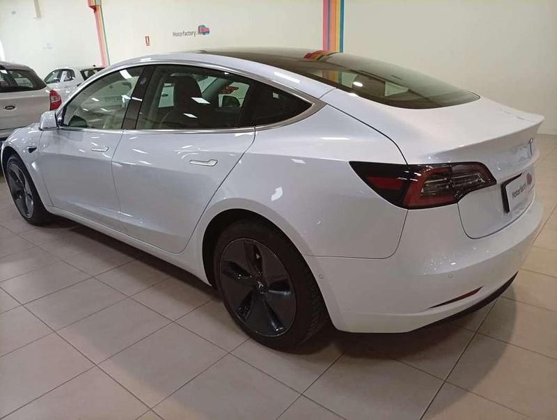 Usado Tesla Model 3 Standard Range 239 kW (325 CV) 2020 Berlina