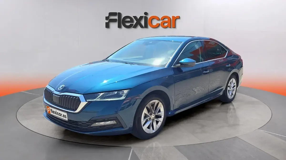 Usado Skoda Octavia G-TEC Ambition 131 CV (96 kW) 2022 Gris Berlina