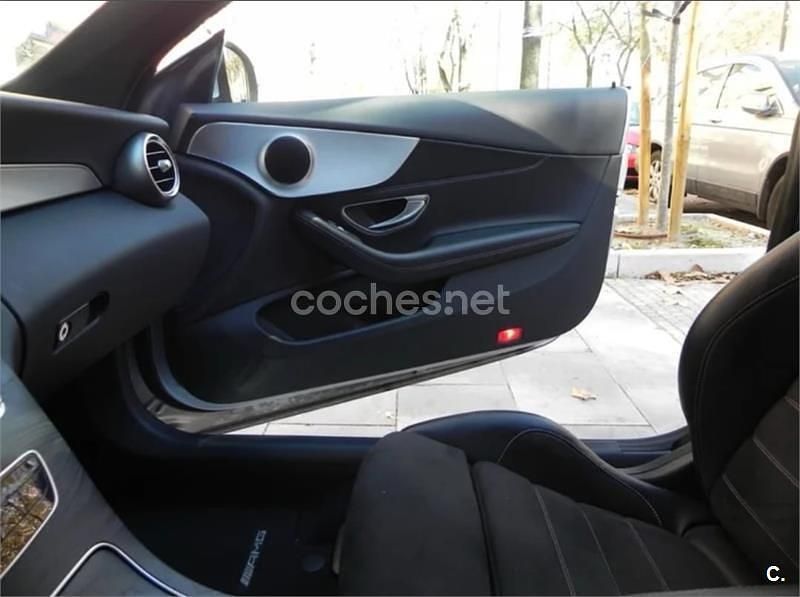 Usado Mercedes C220 170 CV (125 kW) 2017 Gris / plata Coupe