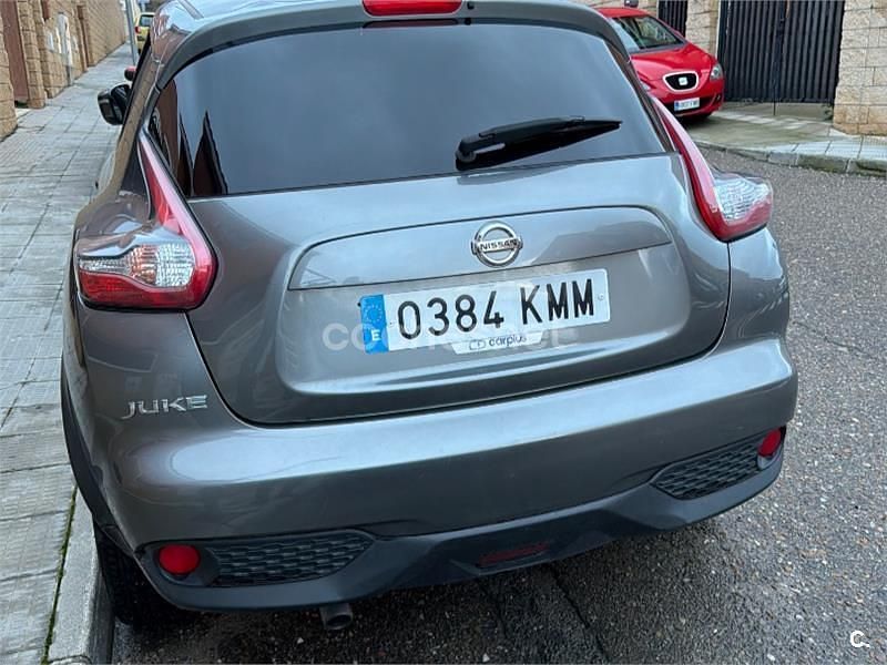 Usado Nissan Juke Acenta 115 CV (84 kW) 2018 Gris / plata SUV