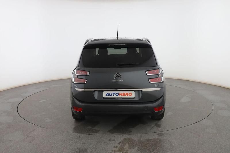 Usado Citroën Grand C4 Picasso Feel 130 CV (95 kW) 2017 Gris Monovolumen