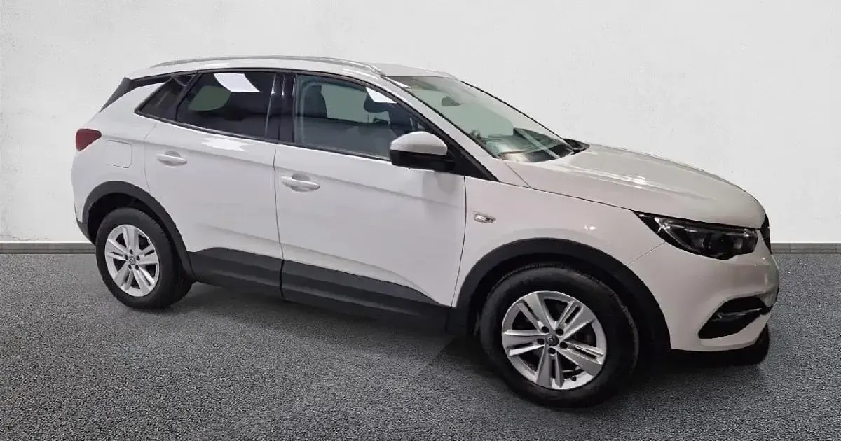Usado Opel Grandland X Selective 130 CV (95 kW) 2017 SUV