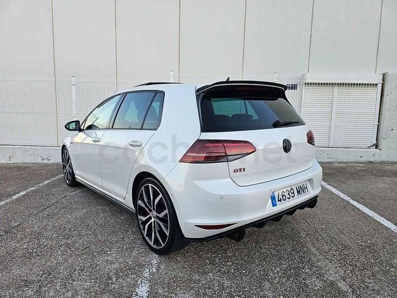 Usado VW Golf VII GTI 230 CV (169 kW) 2015 Blanco Berlina