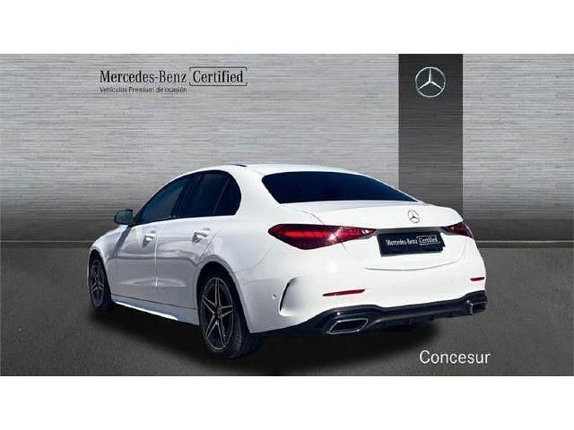 Usado Mercedes C200 AMG line 163 CV (119 kW) 2024 Blanco Berlina