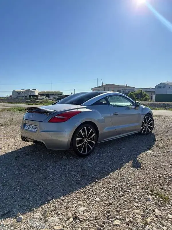 Usado Peugeot RCZ 162 CV (119 kW) 2014 Gris Coupe