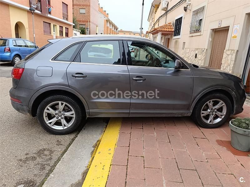 Begagnad Audi Q3 Sport 150 HK (110 kW) 2015 Grå SUV