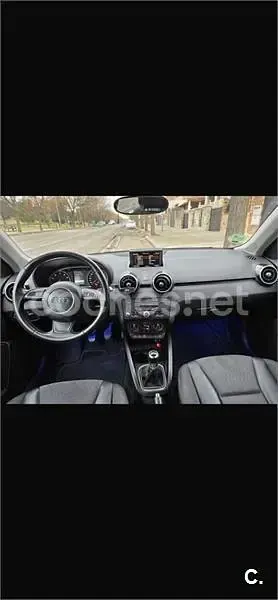 Usado Audi A1 Sportback Ambition 86 CV (63 kW) 2013 Azul Utilitario