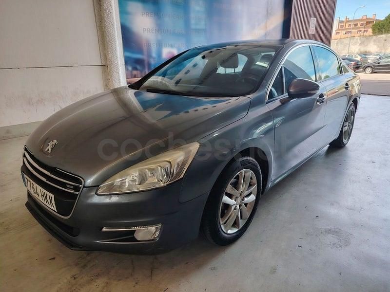 Usado Peugeot 508 Active 112 CV (82 kW) 2012 Gris / plata Berlina