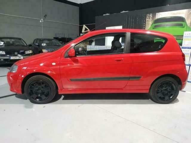 Usado Chevrolet Kalos Sport 94 CV (69 kW) 2007 Rojo Utilitario