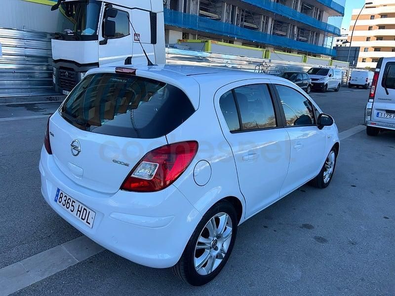 Usado Opel Corsa Color Edition 95 CV (69 kW) 2011 Blanco Utilitario