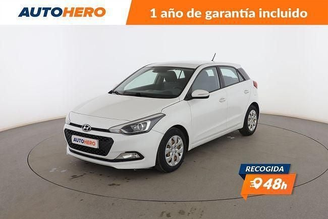 Blanco Usado 2016 Hyundai i20 Berlina | 8699 € (Precio justo) - Imagen 1/3