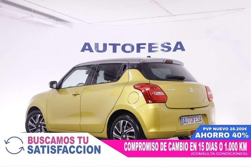 Usado Suzuki Swift 83 CV (61 kW) 2022 Utilitario