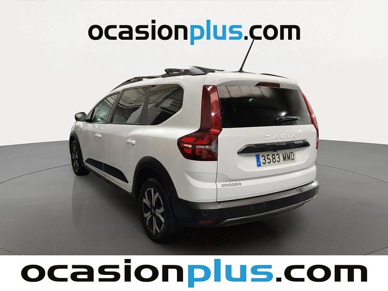 Usado Dacia Jogger Extreme 110 CV (80 kW) 2023 Blanco Monovolumen