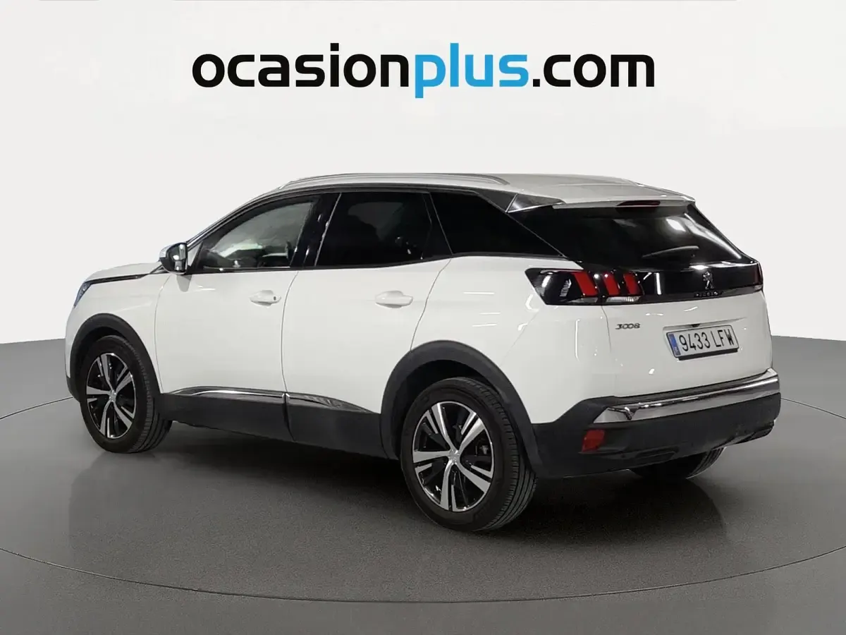 Käytetty Peugeot 3008 Allure 131 HP (96 kW) 2020 Valkoinen Katumaasturi