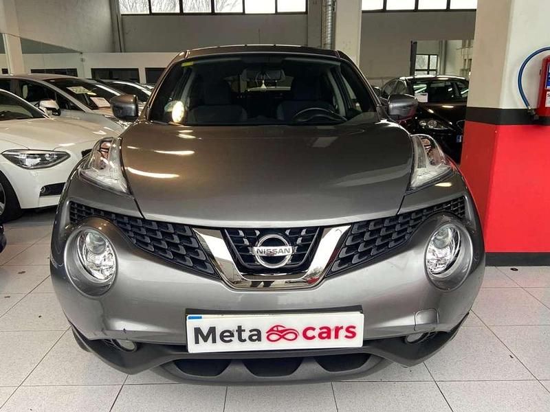 Usado Nissan Juke Acenta 110 CV (80 kW) 2018 Gris / plata SUV