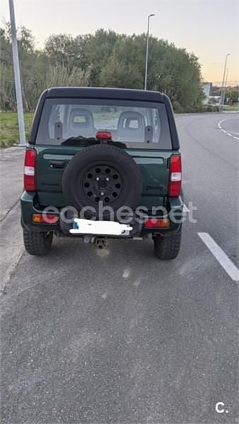 Usado Suzuki Jimny 80 CV (58 kW) 2001 Verde SUV