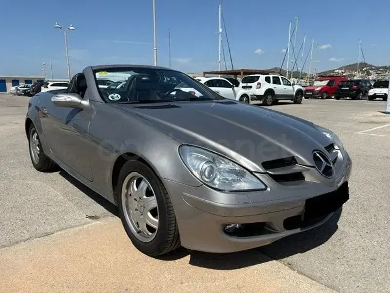Usado Mercedes SLK200 163 CV (119 kW) 2005 Gris / plata Descapotable